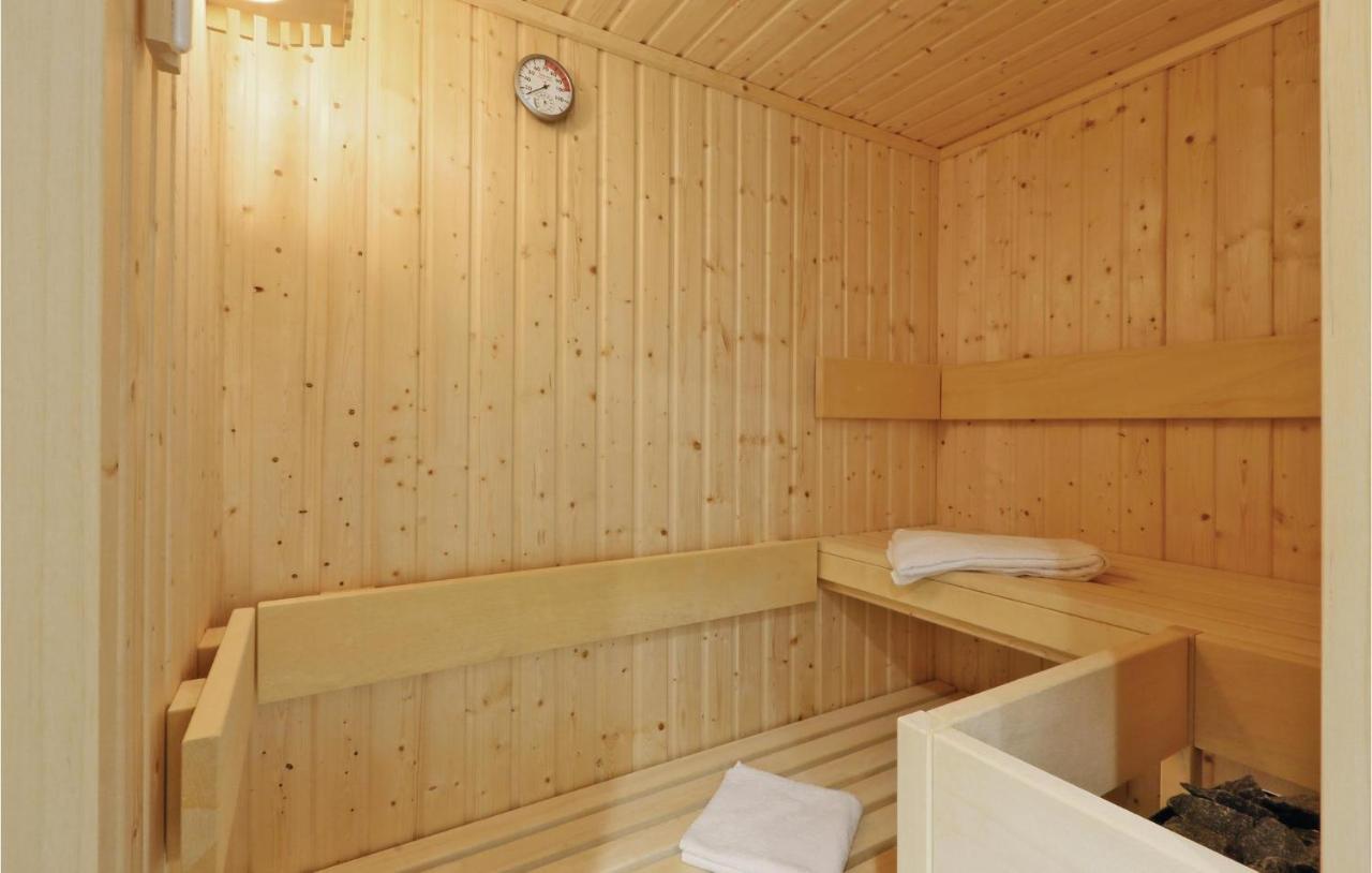 Lovely Apartment In Luebeck Travemuende With Sauna Exteriér fotografie